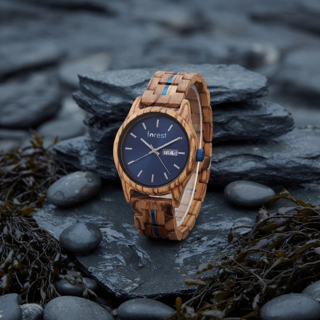 Harbour wooden watch, wide view