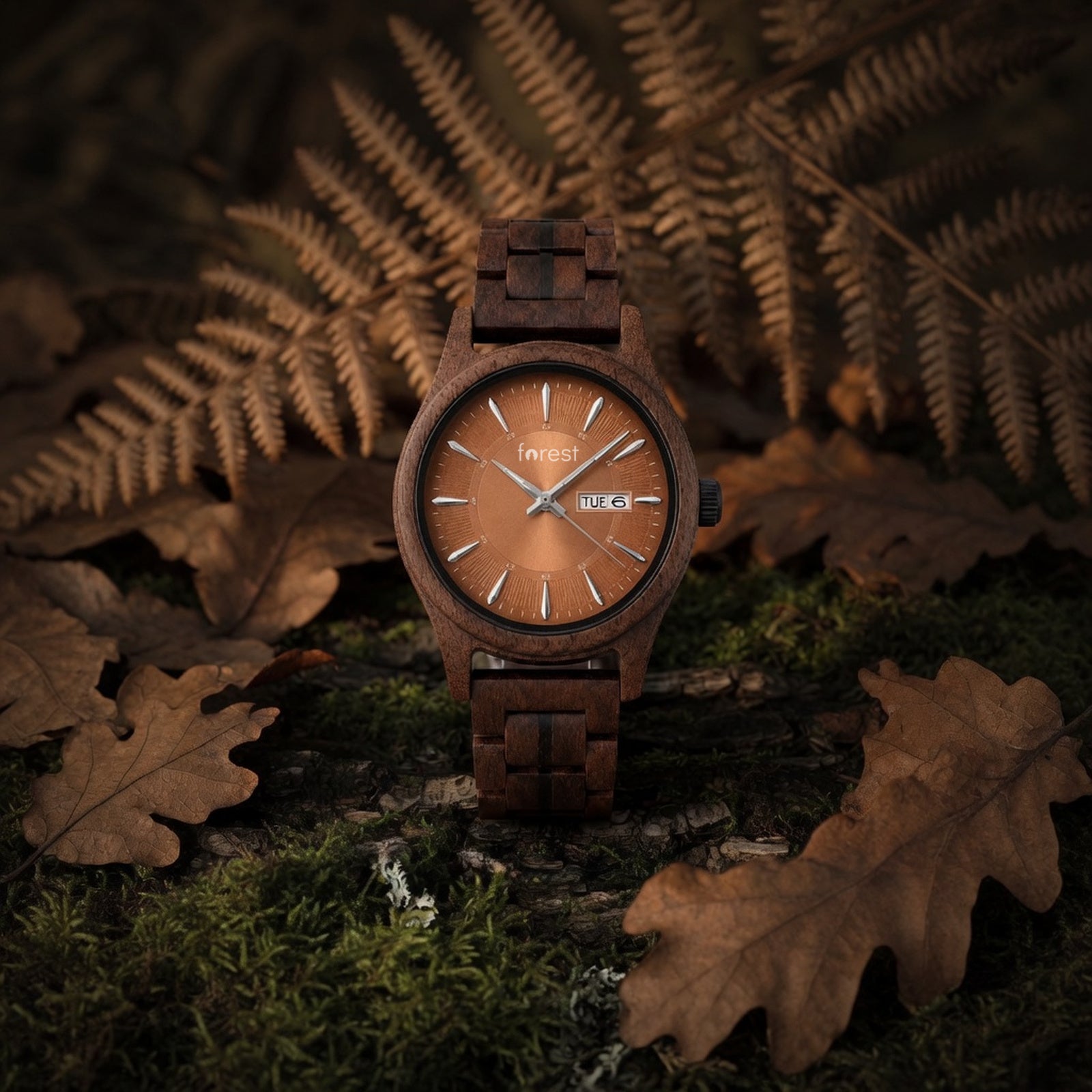 Bracken wooden watch, wide view