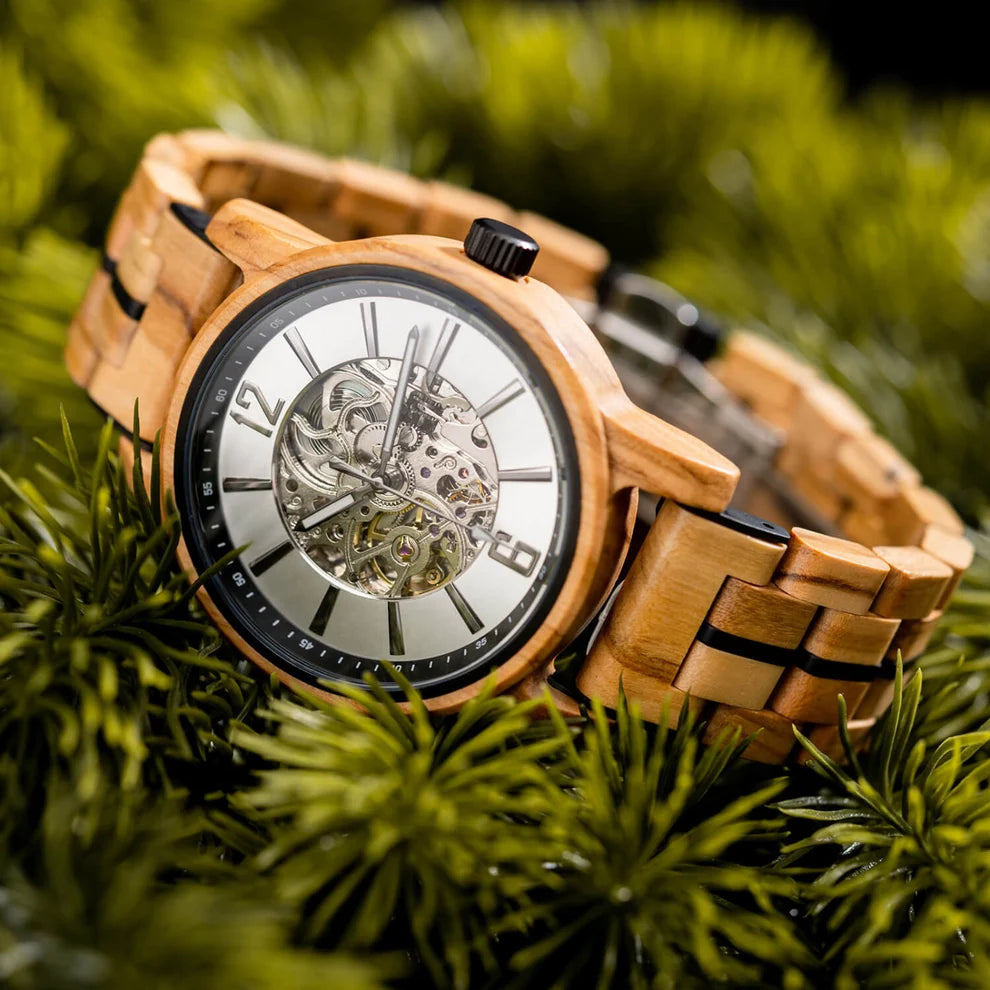 Black accent WOODHAVEN wooden watch at an angle, showing the case and black band links