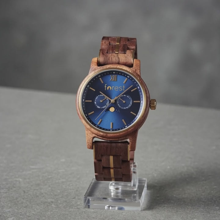 WINDSOR wooden watch, spin video