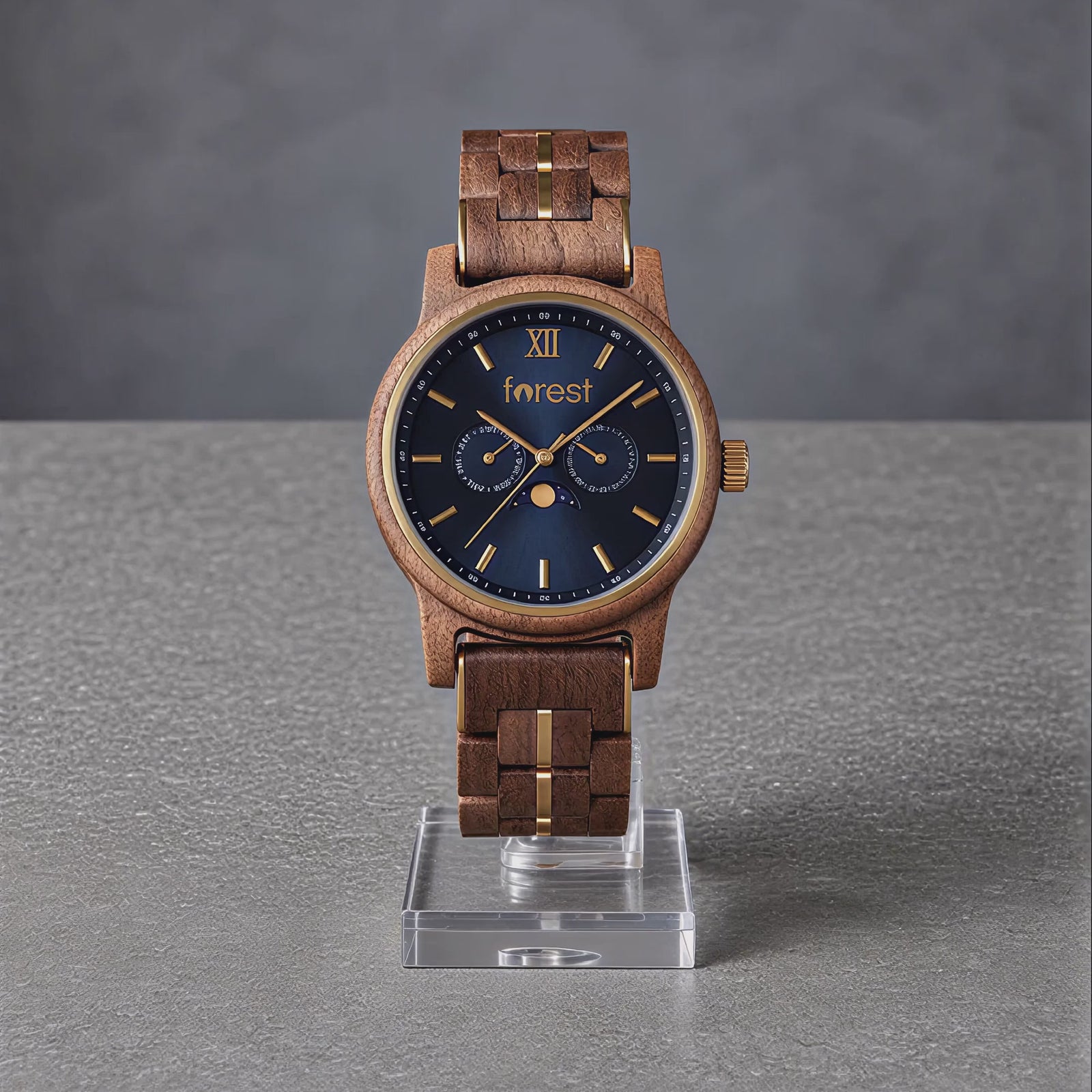 Windsor wooden watch turning a full circle on a stand, its case back engraved with an example message