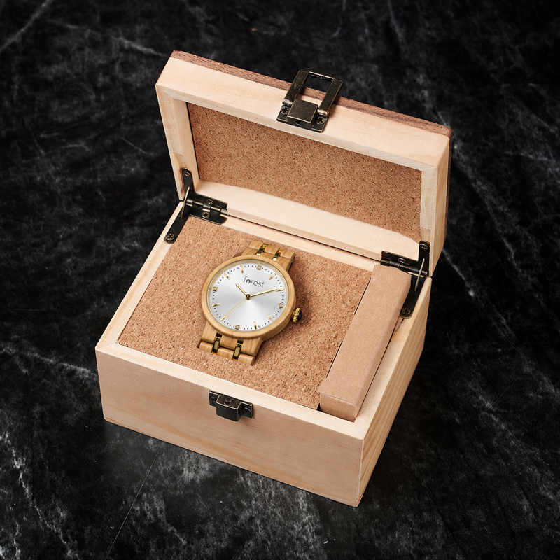 Victoria wooden watch resting in its included pale wooden gift box